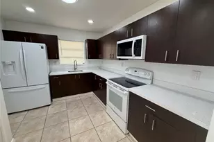 230 NW 8th Ave, Dania Beach, FL 33004 - Photo 5