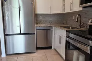 736 NW 47th St, Deerfield Beach, FL 33064 - Photo 9