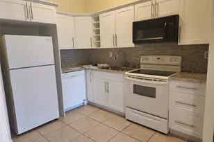 736 NW 47th St, Deerfield Beach, FL 33064 - Photo 5