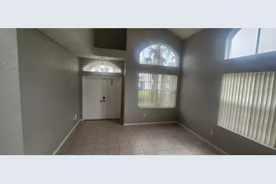 15860 NW 14th Road, Pembroke Pines, FL 33028 - Photo 5