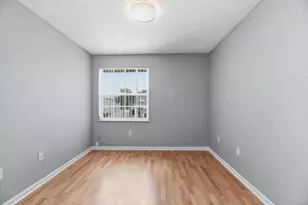 15860 NW 14th Rd, Pembroke Pines, FL 33028 - Photo 17