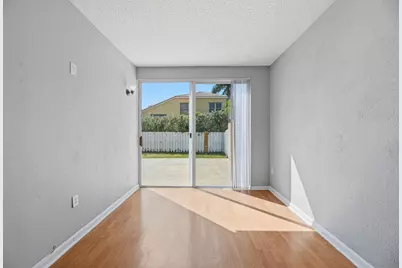 15860 NW 14th Road, Pembroke Pines, FL 33028 - Photo 7