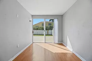 15860 NW 14th Rd, Pembroke Pines, FL 33028 - Photo 7