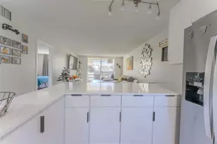 8900 Washington Blvd, Pembroke Pines, FL 33025 - Photo 15