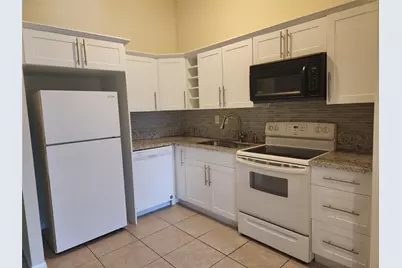 736 NW 47th Street, Deerfield Beach, FL 33064 - Photo 7