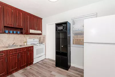 1923 N 23rd Avenue, Hollywood, FL 33020 - Photo 7