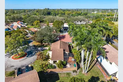 2925 Azalea Drive, Hollywood, FL 33026 - Photo 7