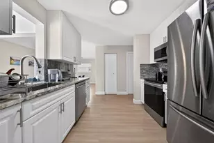 8950 NW 13th St, Plantation, FL 33322 - Photo 15