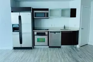 1900 N Bayshore Dr, Miami, FL 33132 - Photo 11