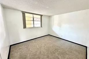 3231 Holiday Springs Blvd, Margate, FL 33063 - Photo 7