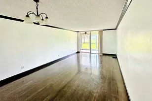 3231 Holiday Springs Blvd, Margate, FL 33063 - Photo 3