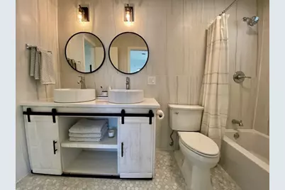 1951 NW 33rd Court, Oakland Park, FL 33309 - Photo 11