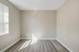 15745 NW 16th Ct, Pembroke Pines, FL 33028 - Photo 23