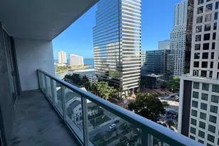 500 Brickell Ave, Miami, FL 33131 - Photo 11