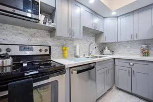 1337 Seaview, North Lauderdale, FL 33068 - Photo 7