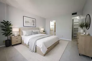 10332 Sunrise Lakes Blvd, Sunrise, FL 33322 - Photo 3