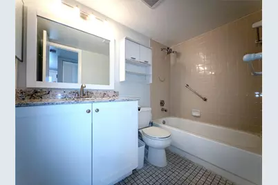 10332 Sunrise Lakes Boulevard #310, Sunrise, FL 33322 - Photo 21