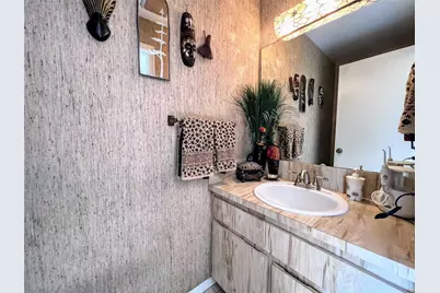 8963 NW 44th Court, Sunrise, FL 33351 - Photo 13