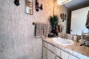 8963 NW 44th Ct, Sunrise, FL 33351 - Photo 13