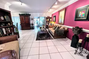 8963 NW 44th Ct, Sunrise, FL 33351 - Photo 5