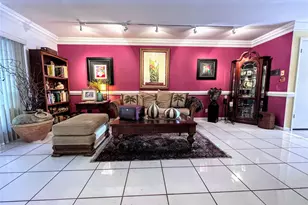 8963 NW 44th Ct, Sunrise, FL 33351 - Photo 3