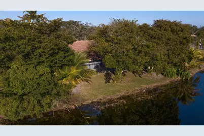 4911 NW 103rd Avenue, Coral Springs, FL 33076 - Photo 71