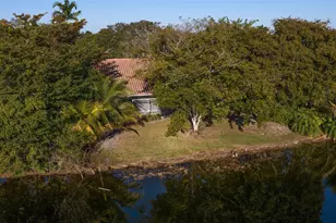 4911 NW 103rd Ave, Pompano Beach, FL 33076 - Photo 9