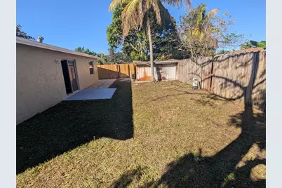 7713 Kimberly Boulevard, North Lauderdale, FL 33068 - Photo 7