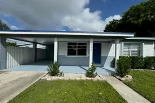221 SW 68th Ave, Hollywood, FL 33023 - Photo 1