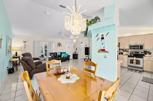 590 SW Lacroix Ave, Port Saint Lucie, FL 34953 - Photo 9