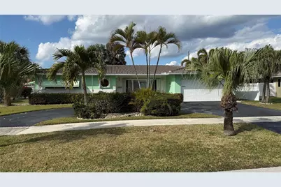 1529 SE 14th Drive, Deerfield Beach, FL 33441 - Photo 1