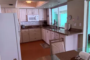 1529 SE 14th Dr, Deerfield Beach, FL 33441 - Photo 7