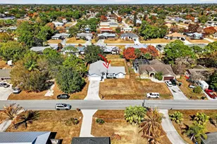 165 SW Eyerly Ave, Port Saint Lucie, FL 34983 - Photo 53