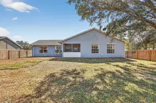 165 SW Eyerly Ave, Port Saint Lucie, FL 34983 - Photo 47