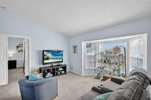 165 SW Eyerly Ave, Port Saint Lucie, FL 34983 - Photo 19