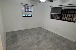 1440 NW 183rd St, Miami, FL 33169 - Photo 21