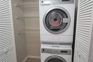 2949 Riverside Dr, Coral Springs, FL 33065 - Photo 13