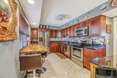 3520 Oaks Way #809, Pompano Beach, FL 33069 - Photo 11