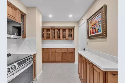 3300 NE 36th Street #1402, Fort Lauderdale, FL 33308 - Photo 19