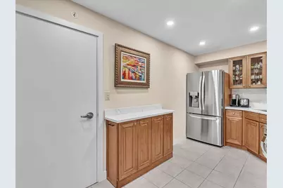 3300 NE 36th Street #1402, Fort Lauderdale, FL 33308 - Photo 17