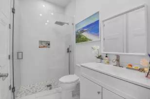 711 NE 6th St, Boca Raton, FL 33432 - Photo 29