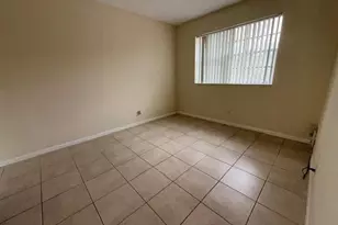 671 Cypress Lake Blvd, Pompano Beach, FL 33064 - Photo 11