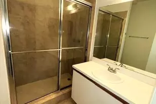 671 Cypress Lake Blvd, Pompano Beach, FL 33064 - Photo 7