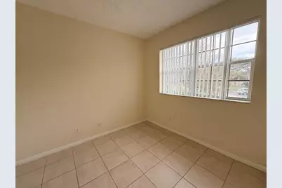 671 Cypress Lake Boulevard #D, Pompano Beach, FL 33064 - Photo 7