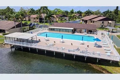 427 Pine Glen Lane #C2, Greenacres, FL 33463 - Photo 37