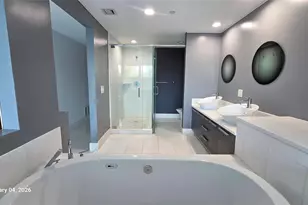 2950 NE 188th St, Aventura, FL 33180 - Photo 17