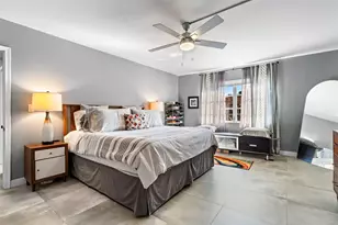 124 NE 19th Ct, Wilton Manors, FL 33305 - Photo 11