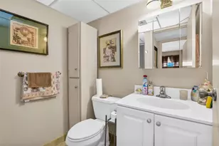 220 Flanders, Delray Beach, FL 33484 - Photo 17