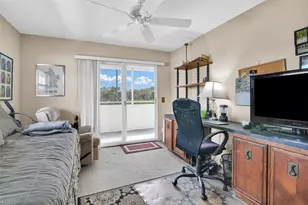 220 Flanders, Delray Beach, FL 33484 - Photo 21