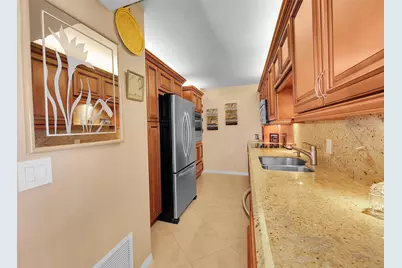 1200 Hibiscus Avenue #Ph3, Pompano Beach, FL 33062 - Photo 5